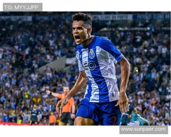 兰开头的足球明星盘点与他们的辉煌成就分析