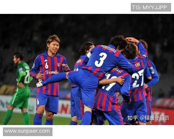 亚洲足球明星年薪排行榜揭晓谁是收入最高的球员和背后的故事