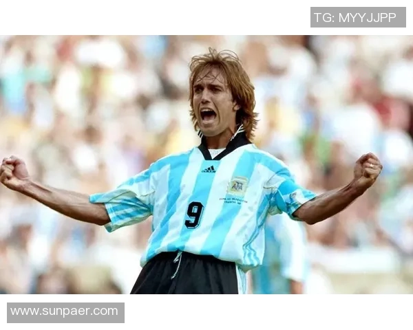 天赋平平却依然闪耀的足球明星们的奋斗与成功故事