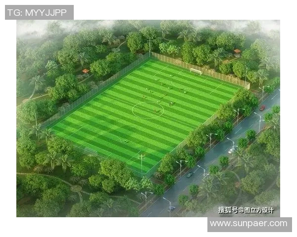 中大足球场：青春激情与梦想交汇的绿茵场地