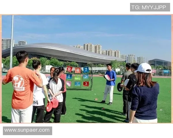 飞盘节奏全解析从基础到进阶的全面指南与技巧分享 飞盘节奏全解析从基础到进阶的全面指南与技巧分享